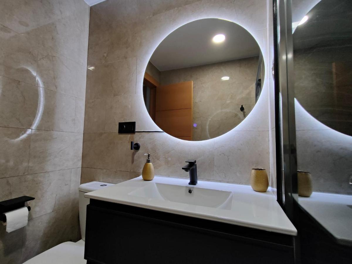Budha Luxury Apartment Centro Historico De Málaga Exterior foto